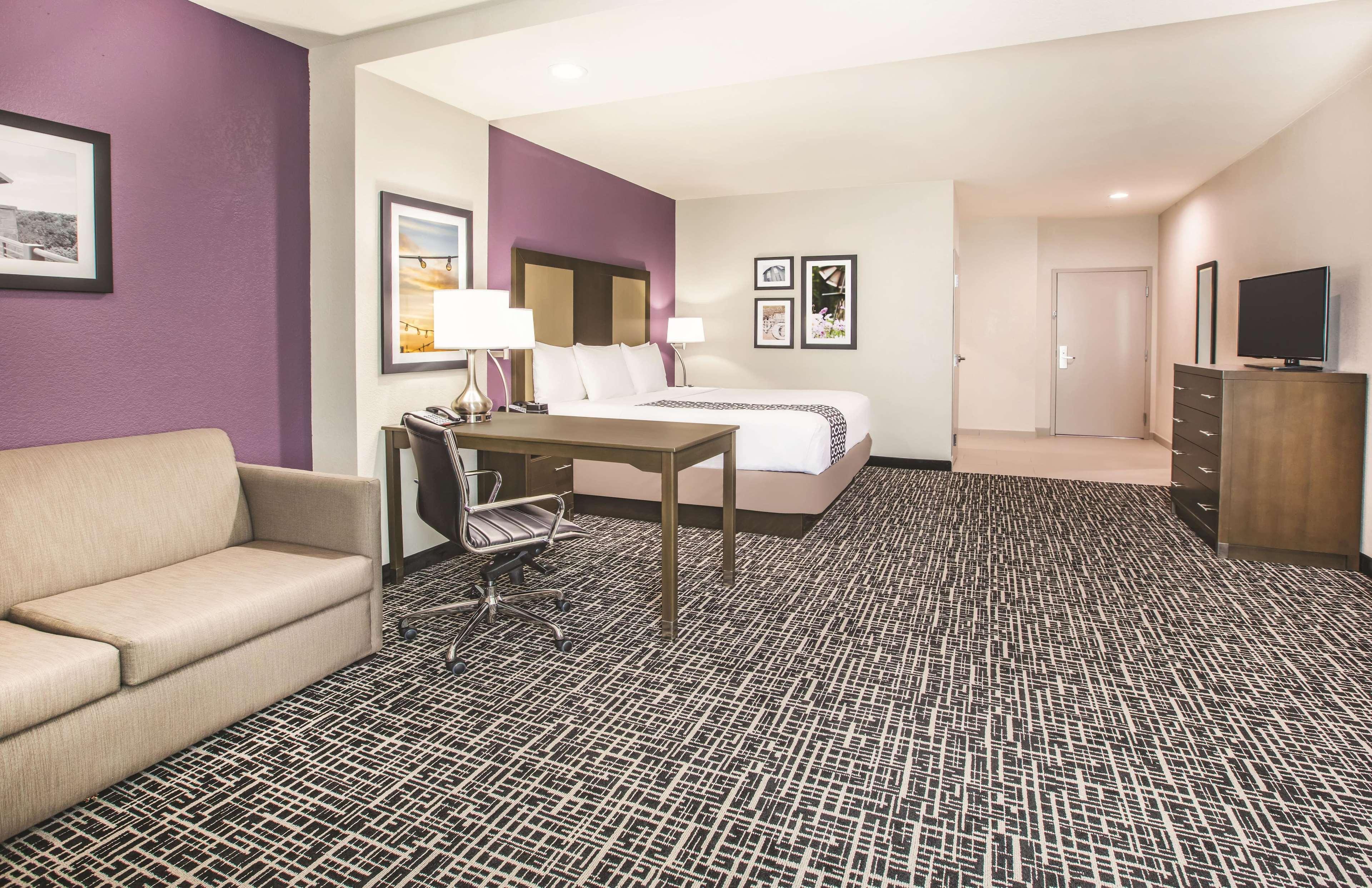 La Quinta By Wyndham Dallas Plano - The Colony Bagian luar foto