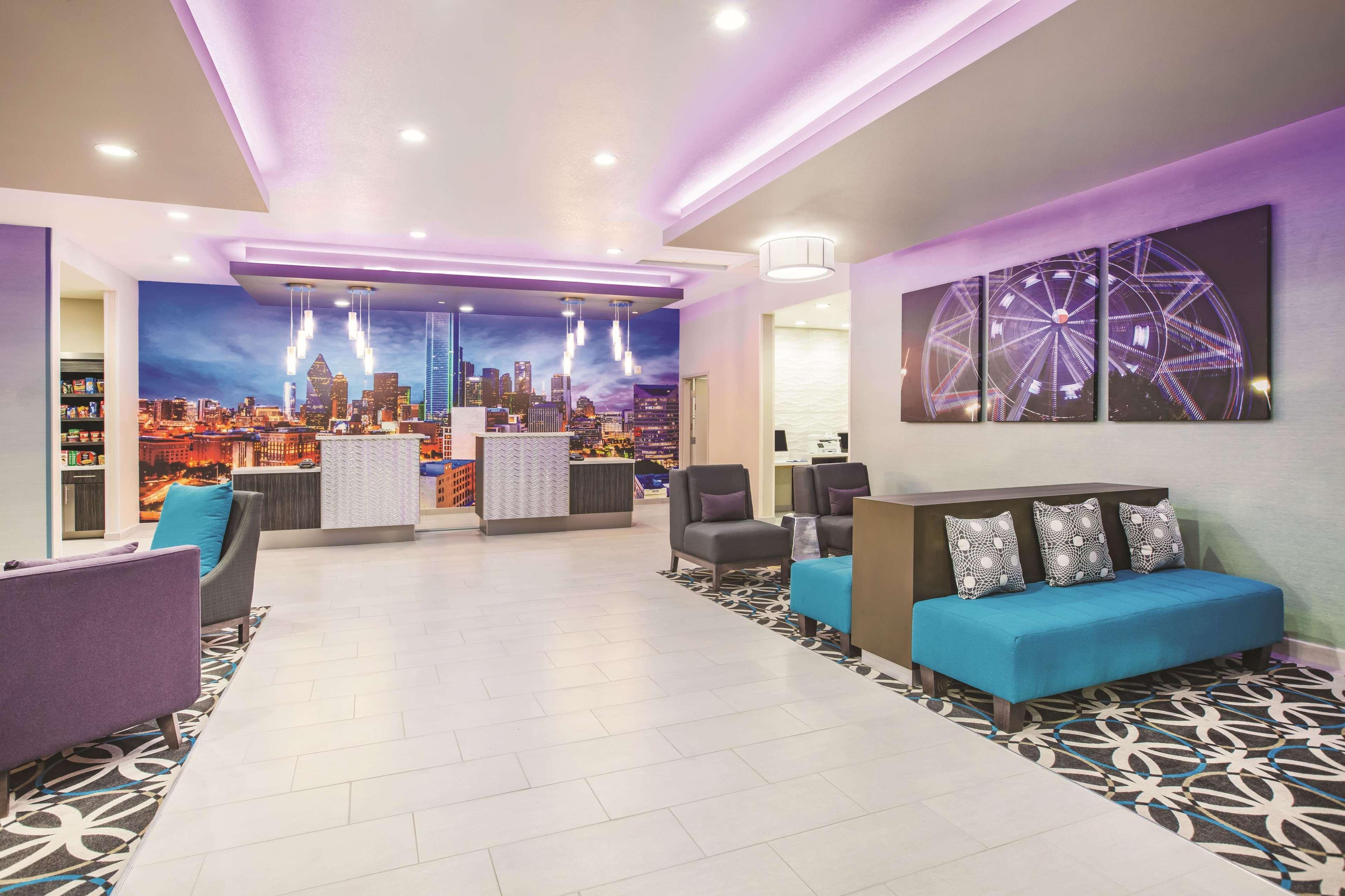 La Quinta By Wyndham Dallas Plano - The Colony Bagian luar foto