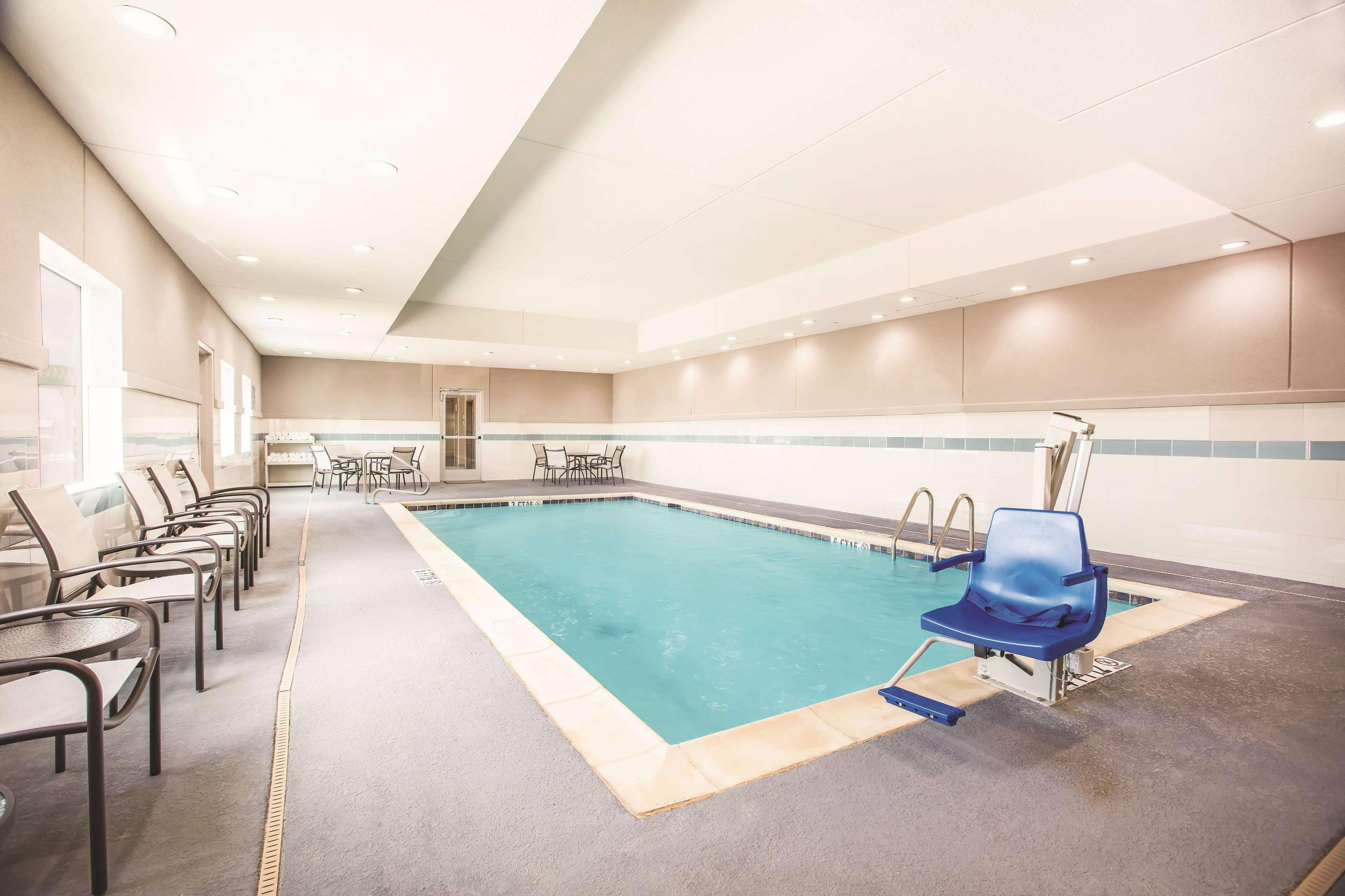 La Quinta By Wyndham Dallas Plano - The Colony Bagian luar foto